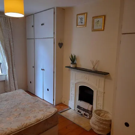 Annesley Park-Homestay Ap Dublin Exterior photo